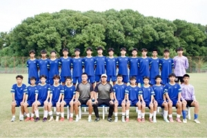 体坛周报：杭州“钱潮杯”国际青少年足球邀请赛将于10月21日开幕